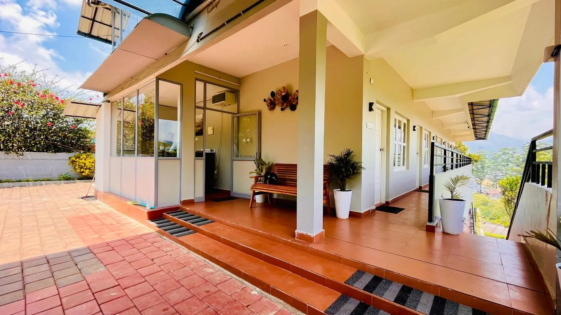 Holiday home Entire Dormitory In Tea Estate Munnar India