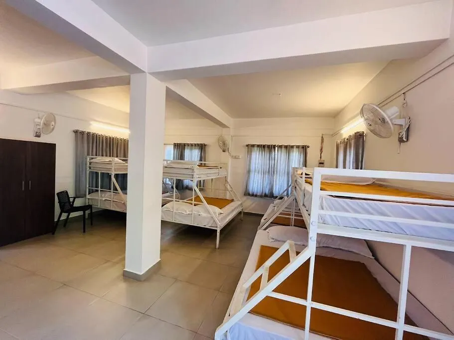 Entire Dormitory In Tea Estate Munnar Holiday home